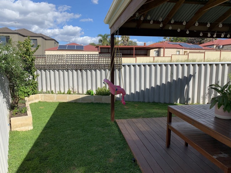 19 Donar St, Innaloo WA 6018