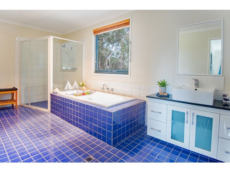 114 Mirrabooka Road, Mallacoota VIC 3892