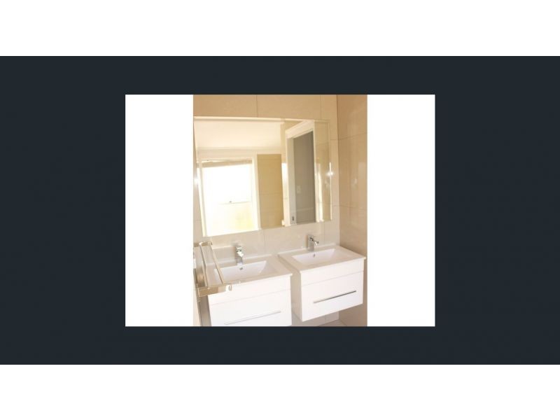 62 Minerva Court, Eatons Hill QLD 4037