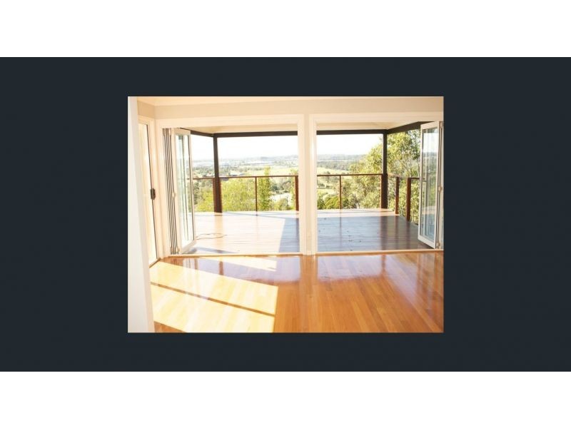 62 Minerva Court, Eatons Hill QLD 4037