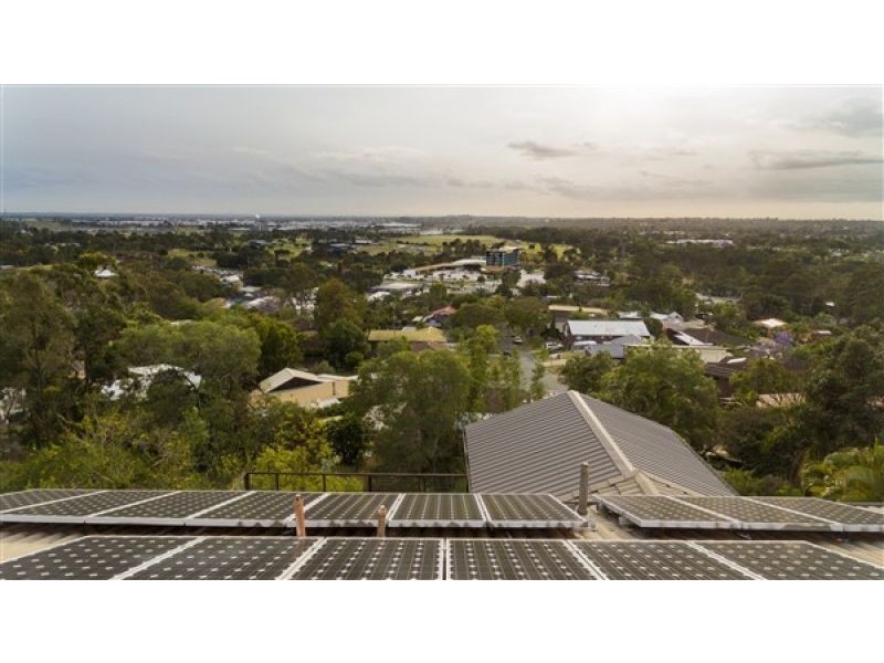 62 Minerva Court, Eatons Hill QLD 4037