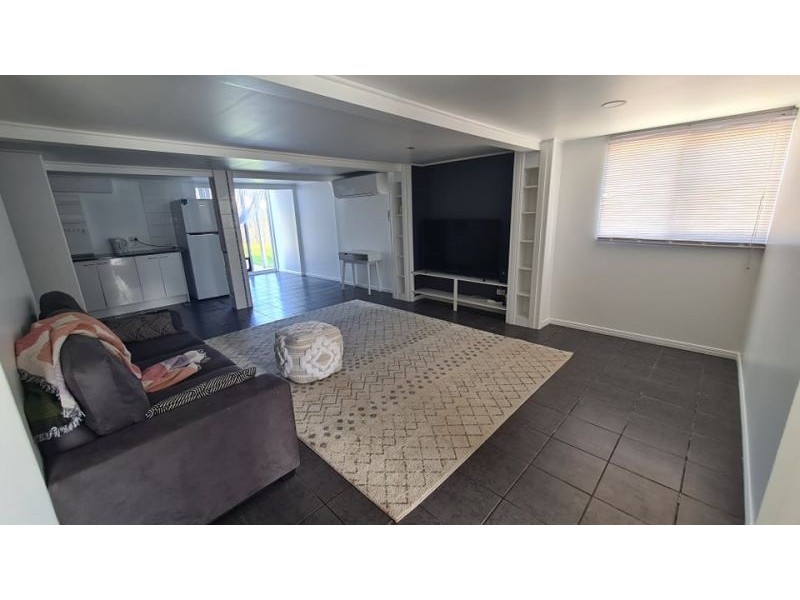 15 Hume Street, West Mackay QLD 4740