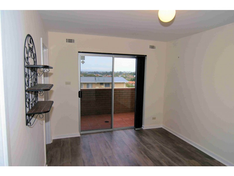 4/7 Ferguson Street, Maylands WA 6051