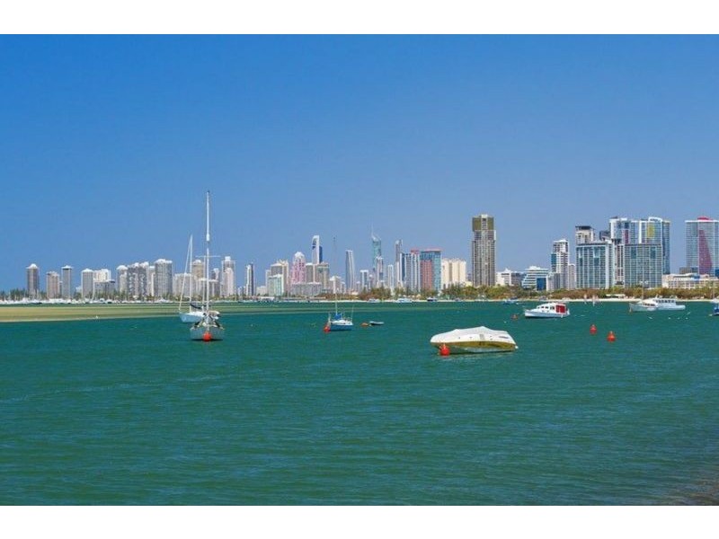 4/5 Taylor Street, Biggera Waters QLD 4216