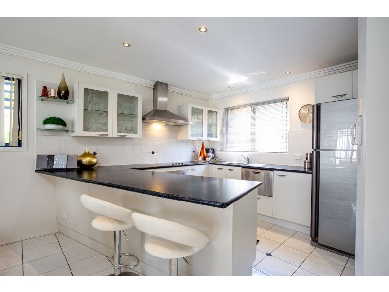 4/5 Taylor Street, Biggera Waters QLD 4216