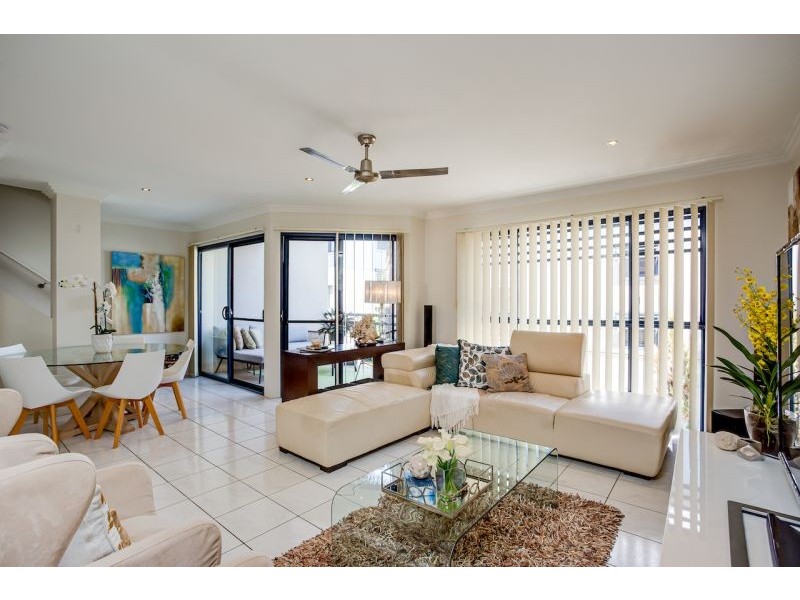 4/5 Taylor Street, Biggera Waters QLD 4216