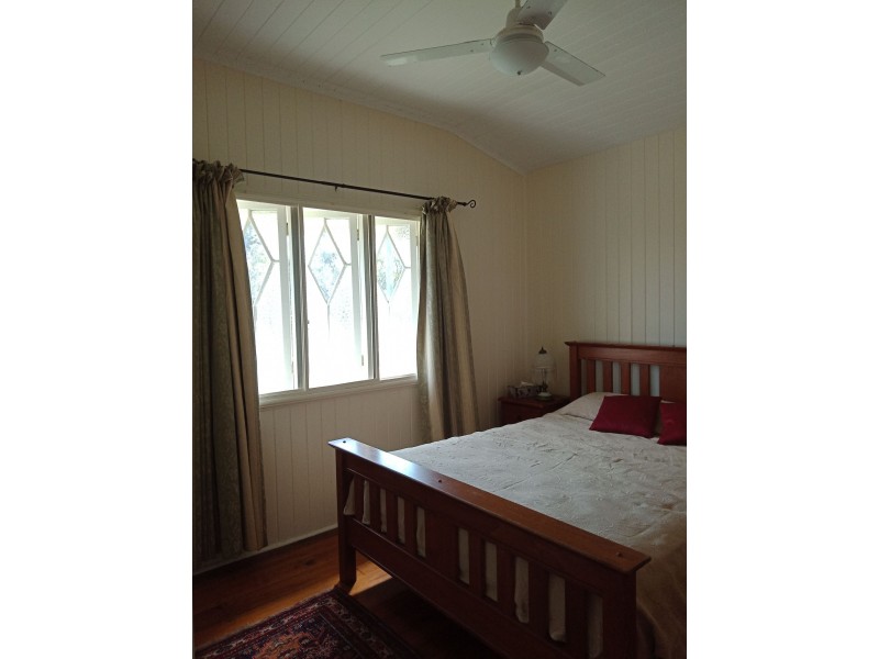 8 McVeigh Street, Kepnock QLD 4670