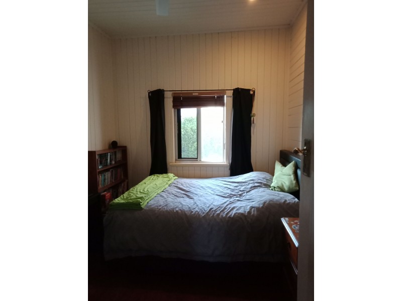 8 McVeigh Street, Kepnock QLD 4670