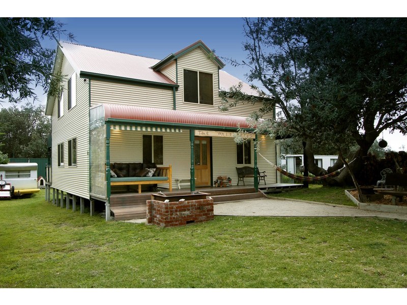 14 Finisterre Drive, The Honeysuckles VIC 3851