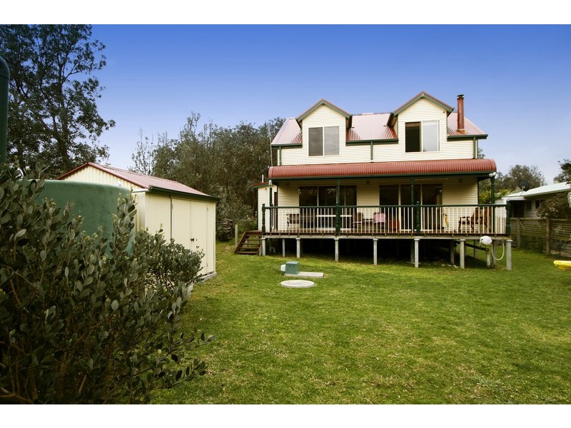 14 Finisterre Drive, The Honeysuckles VIC 3851