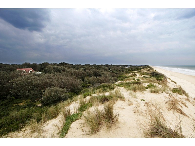 14 Finisterre Drive, The Honeysuckles VIC 3851