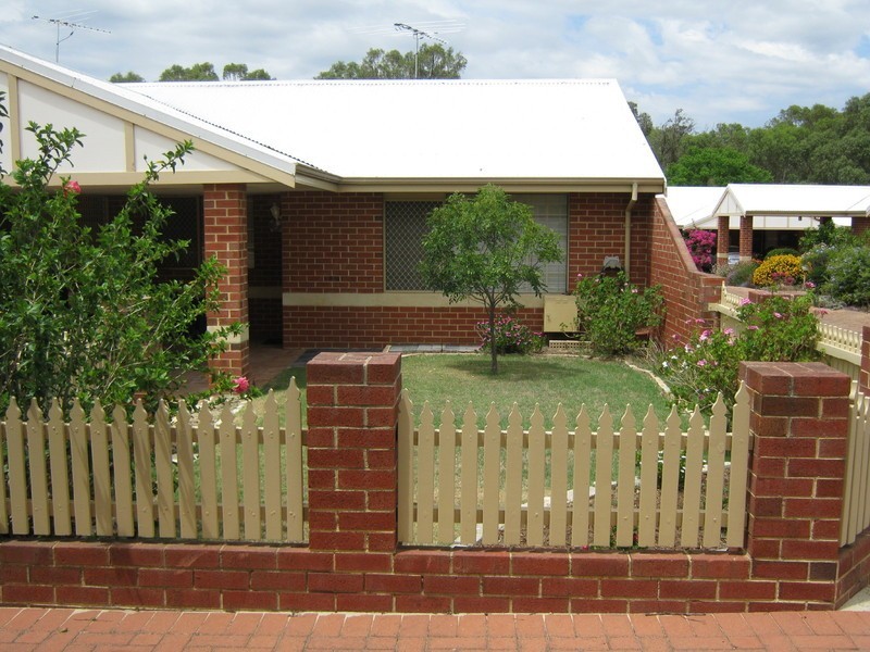 3/10 East Street, Guildford WA 6055