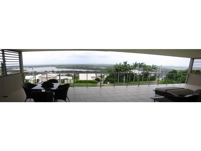 9 Bluehaze Crescent, Banora Point NSW 2486