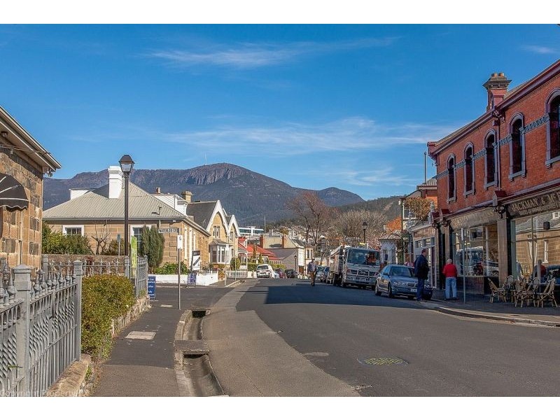 1/2 – 8 New Castle Street, Battery Point TAS 7004