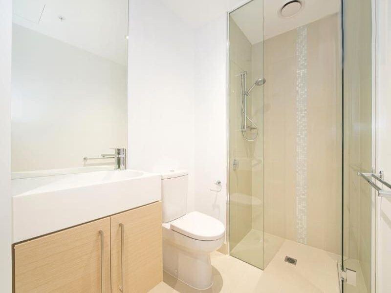 3703/35 QUEENSBRIDGE STREET, Southbank VIC 3006