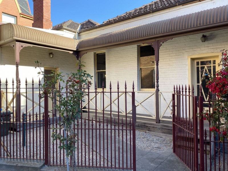 2/9 Riversdale Rd, Hawthorn VIC 3122