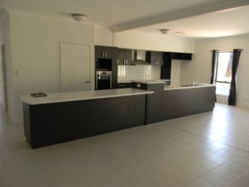 9 Homestead Ramble, Newman WA 6753