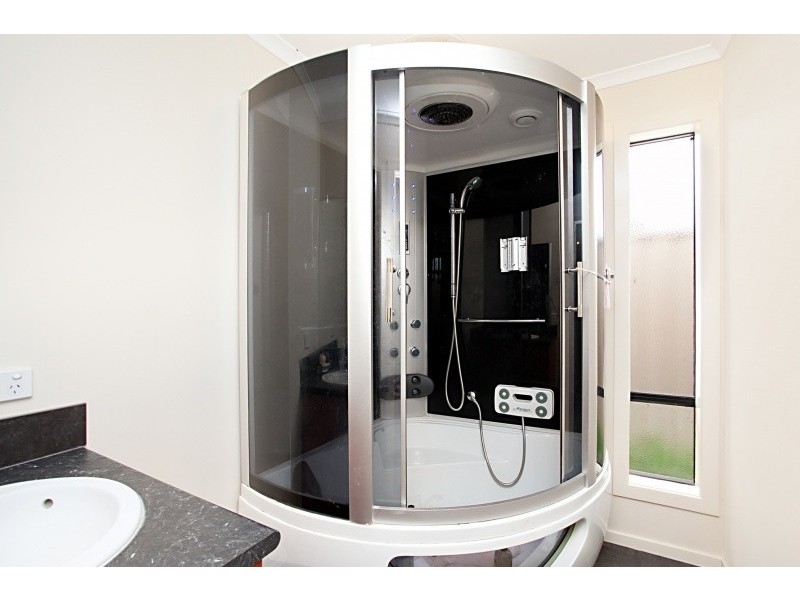 36 Marlo Drive, Melton West VIC 3337