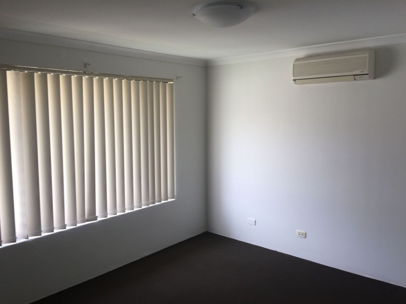 1 Verdello way, Pearsall WA 6065