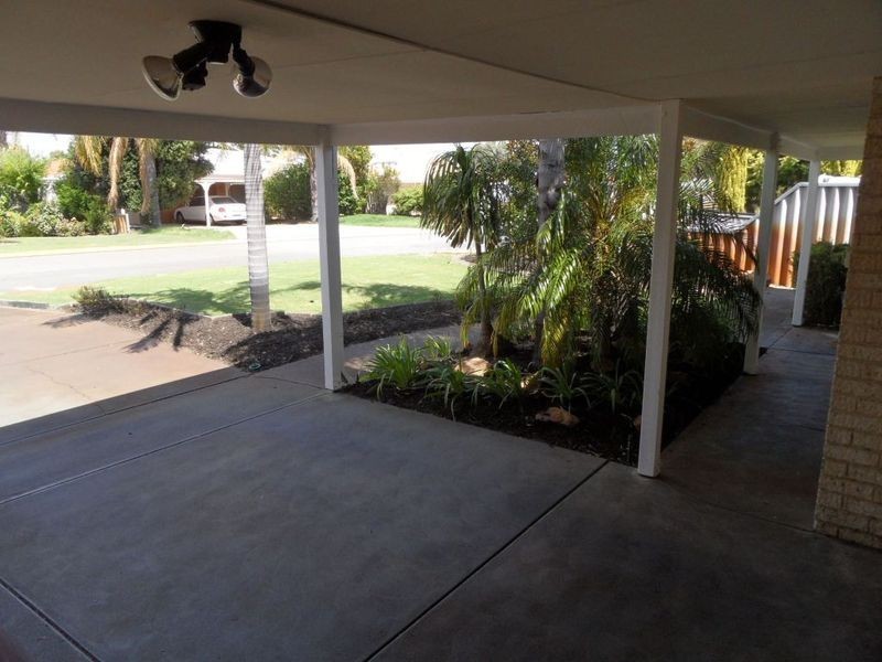 8 Arches Loop, Ballajura WA 6066