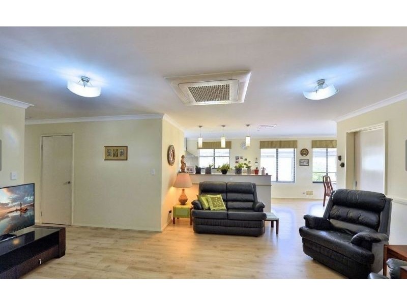 5 Eglinton Terrance, Dudley Park WA 6210