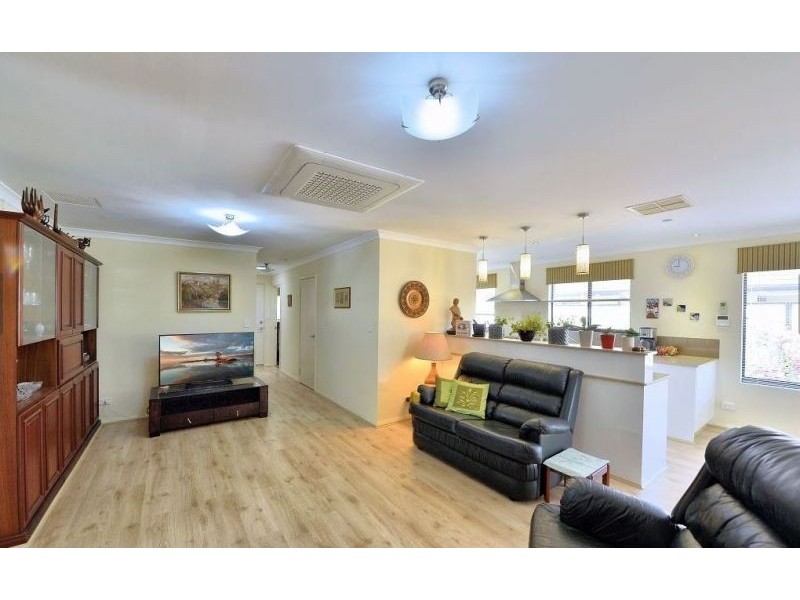 5 Eglinton Terrance, Dudley Park WA 6210