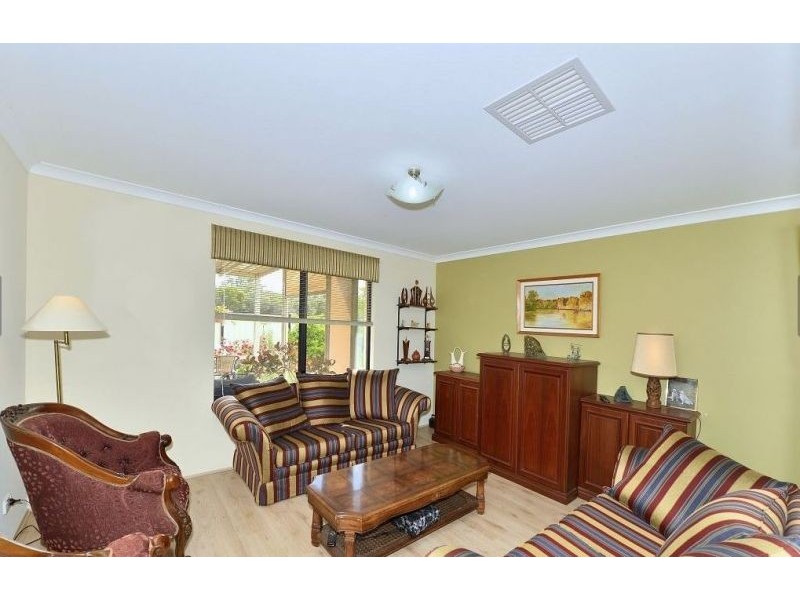 5 Eglinton Terrance, Dudley Park WA 6210