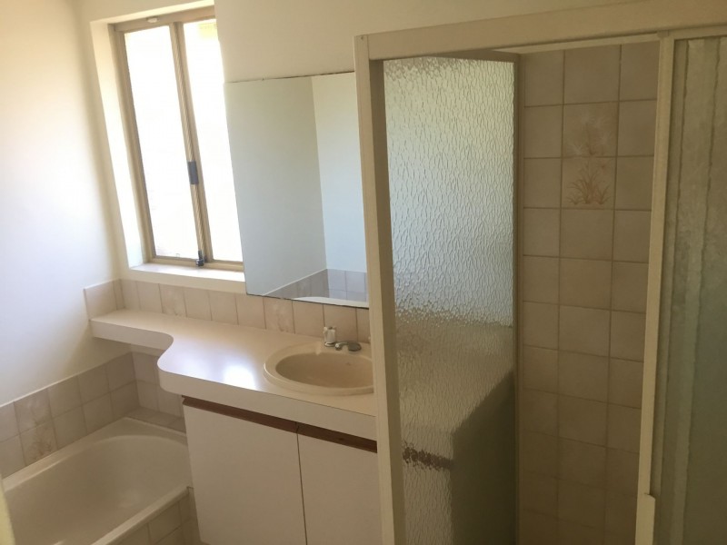 8 Ten Seldam Circle, Winthrop WA 6150