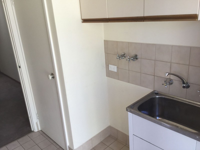 8 Ten Seldam Circle, Winthrop WA 6150