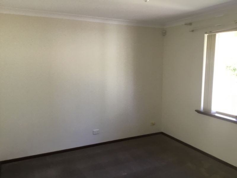 8 Ten Seldam Circle, Winthrop WA 6150