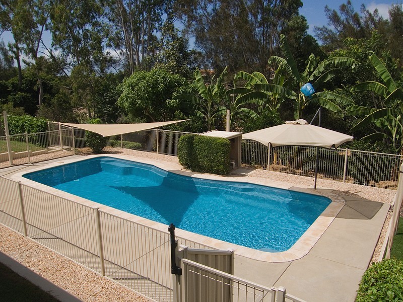 171 J Hickey Avenue, Gladstone QLD 4680