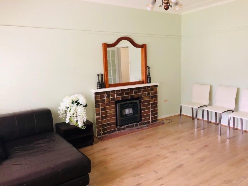 15 Ralph Street, Westmead NSW 2145