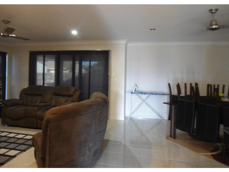 14 Pacific Avenue, Sarina QLD 4737