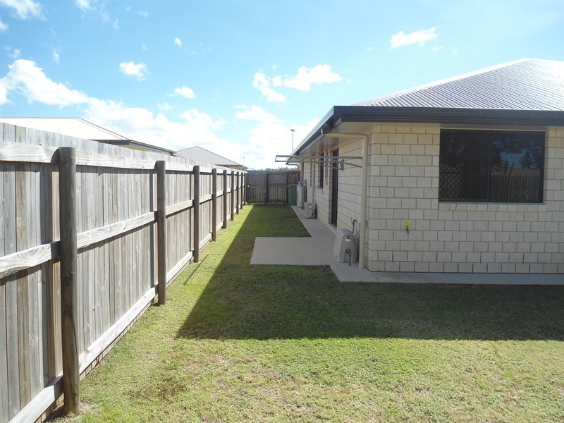 14 Pacific Avenue, Sarina QLD 4737