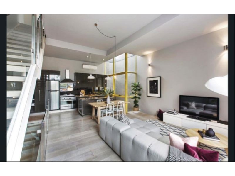 8/1-5 Martin St, St Kilda VIC 3182