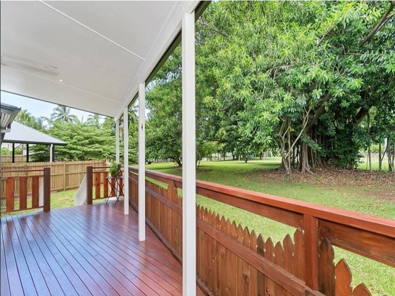 93 Old Smithfield Road, Freshwater QLD 4870