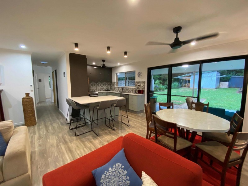 93 Old Smithfield Road, Freshwater QLD 4870