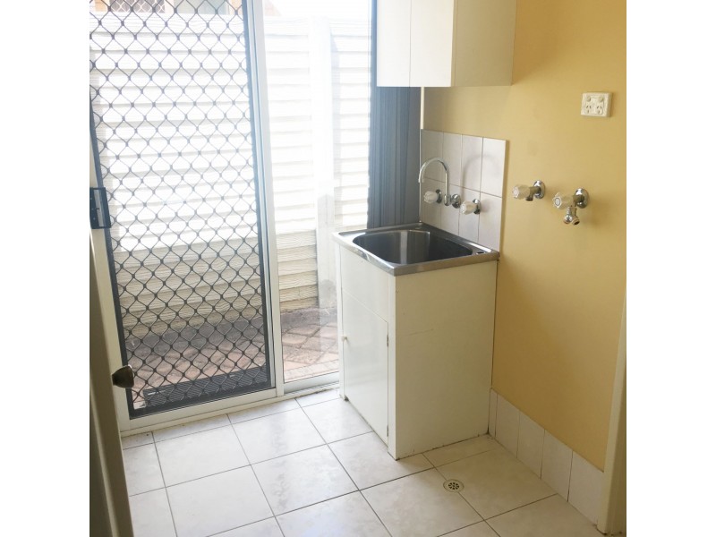 9/84 Tribute Street East, Shelley WA 6148