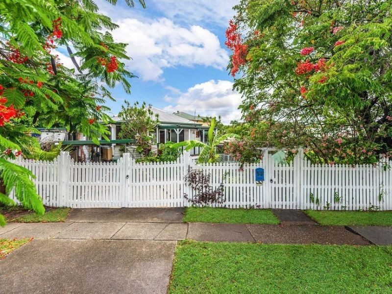 53 Scanlan Rd, Mitchelton QLD 4053