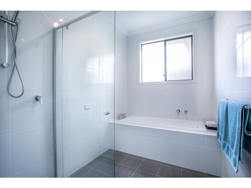 5 Brenthorpe Road, Seaton SA 5023