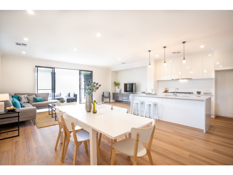 5 Brenthorpe Road, Seaton SA 5023