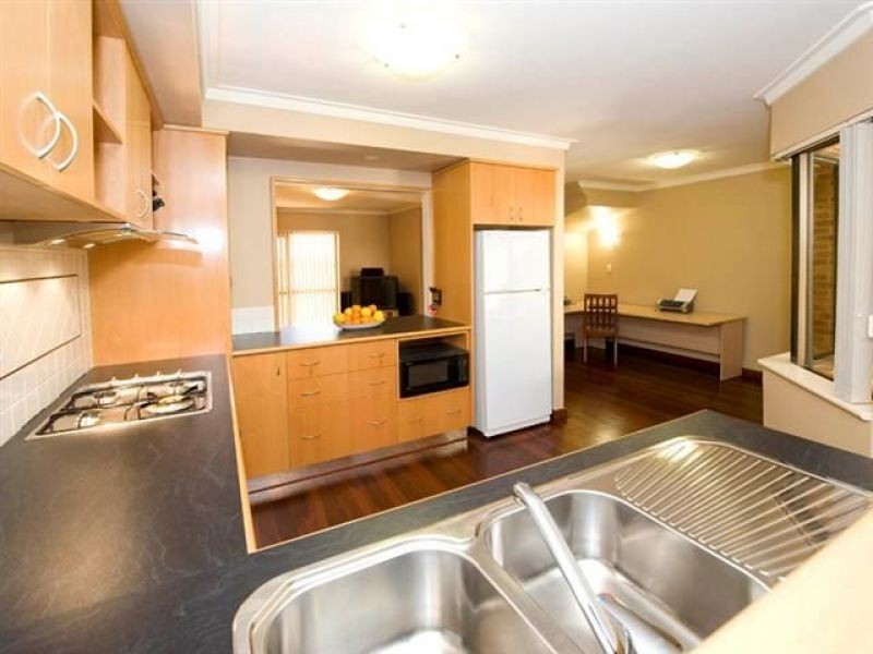 5/159 Melville Parade, Como WA 6152