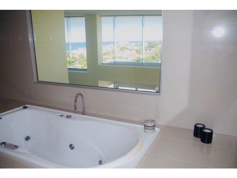 38/65 Landsborough Ave, Scarborough QLD 4020