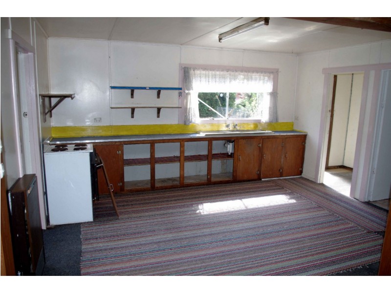 14 Lambert Street, Queenstown TAS 7467