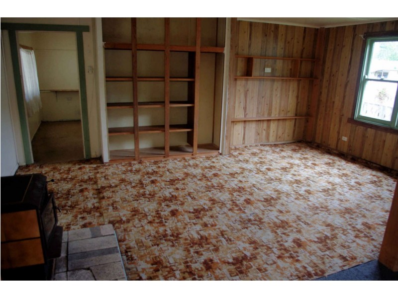 14 Lambert Street, Queenstown TAS 7467