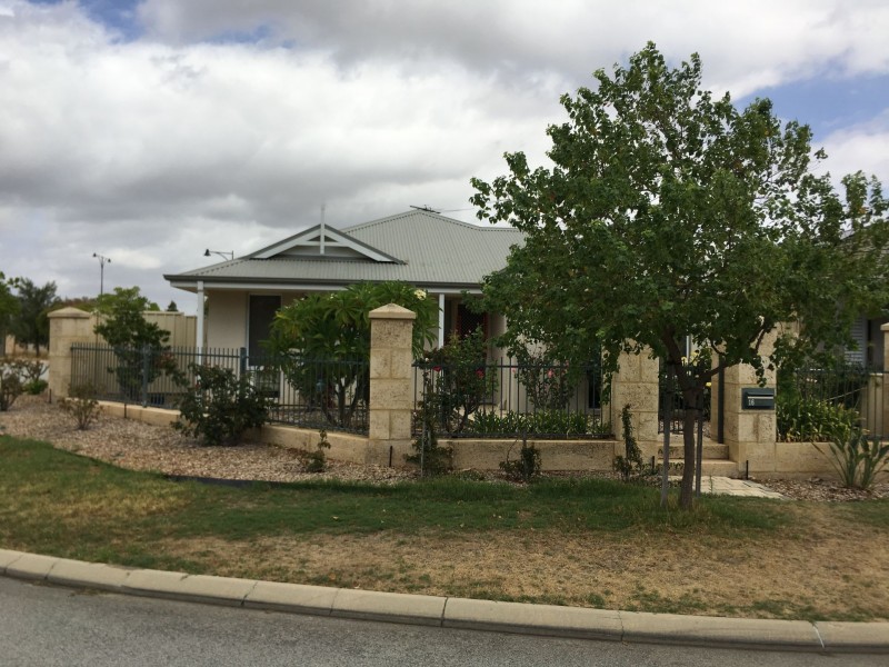 16 Pitta Corner, Success WA 6164
