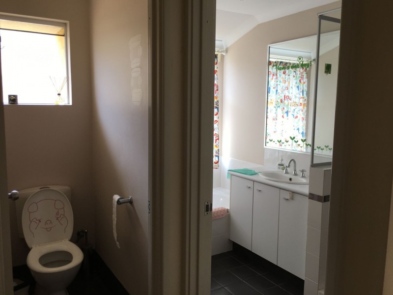 16 Pitta Corner, Success WA 6164