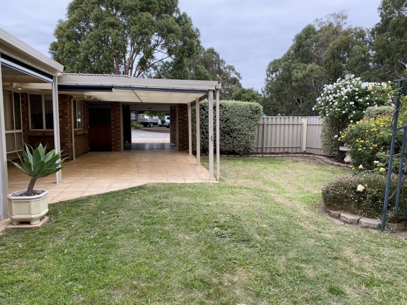 4 Greensborough Court, Onkaparinga Hills SA 5163
