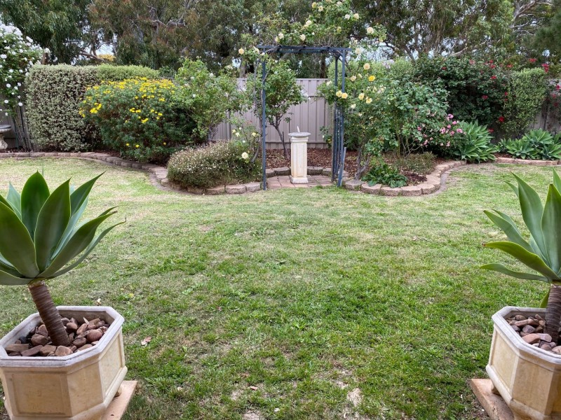 4 Greensborough Court, Onkaparinga Hills SA 5163