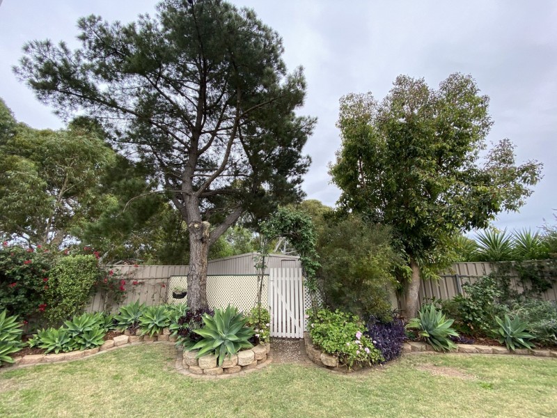 4 Greensborough Court, Onkaparinga Hills SA 5163